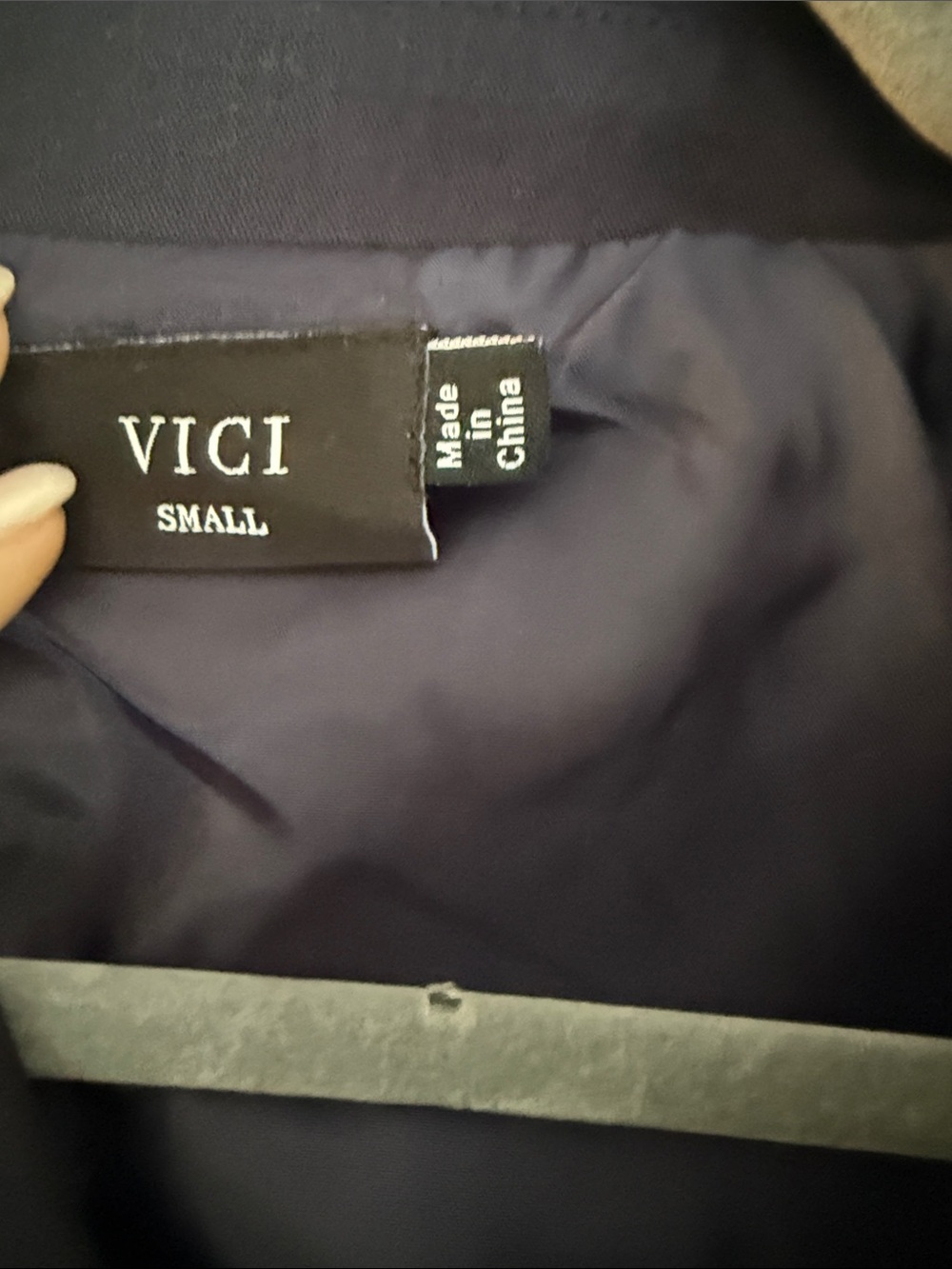 😍 Viral Trench! ! Vici Cropped Double-Breasted Navy Trench Coat - Picture 3 of 5